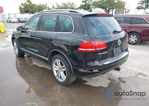 2013 Volkswagen Touareg Tdi Executive из США, поврежденный, VIN WVGEP9BP7DD008137